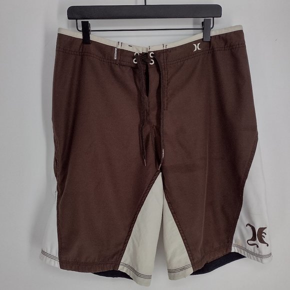 Hurley Embroidered Spell Out (On Back) Side Pocket Brown & White Board Shorts - Picture 4 of 14